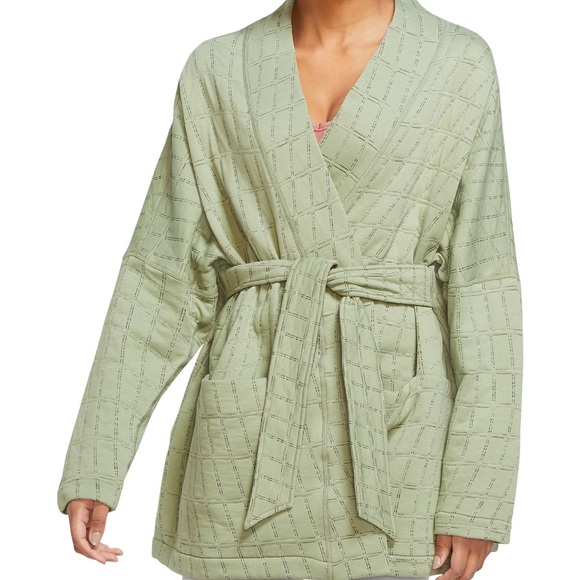 Nike Jackets & Blazers - Nike Yoga Therma-FIT Luxe Jacquard Top Reversible Oil Sage Green Size XL NWT